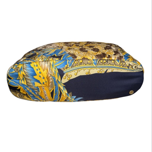 Salvatore Ferragamo Jungle / Animal Print Tote - Detachable Pouch - Picture 6 of 12